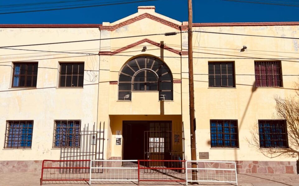 Escuela normal abra pampa